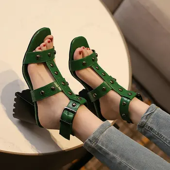 2023 Летни дамски обувки на висок ток С отворени пръсти, дамски сандали на площада обувки, дамски обувки с катарама от изкуствена кожа, Големи размери 46