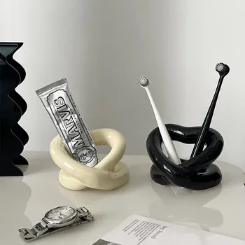 Керамични държач за четка за зъби в скандинавската формата на Любов Декориране на Спалня, Спалня, Баня Двойка Мивка за съхранение на стоматологичното оборудване Занаяти